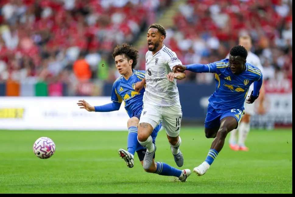 足球天才拒接所有豪门电话！阿莫林手握曼联未来核心，这次赌对了吗？